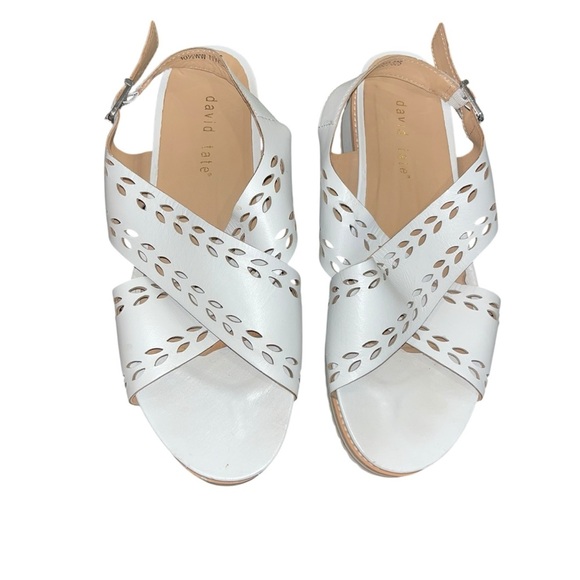 David Tate white sandals cutouts 10.5 ww wide leather - Picture 3 of 5